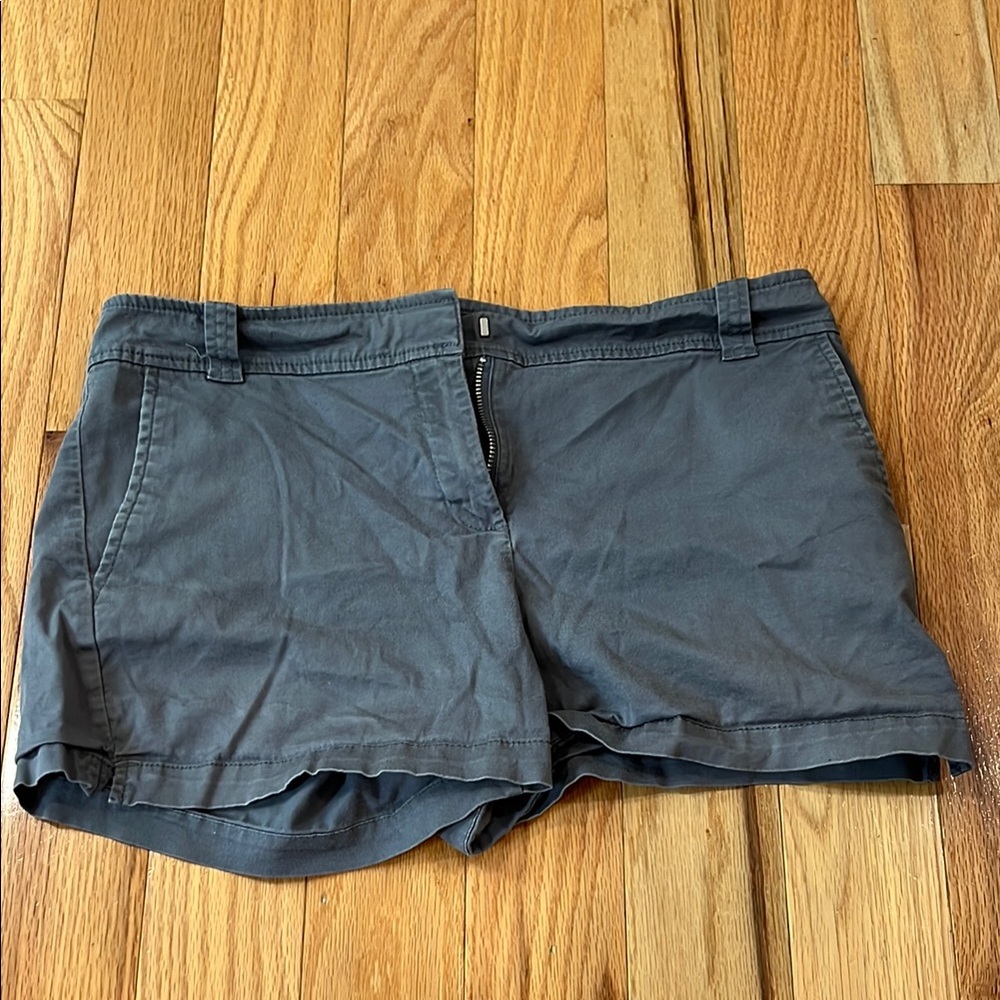 New York & Company Gray Bermuda Shorts with Cuffed Hems